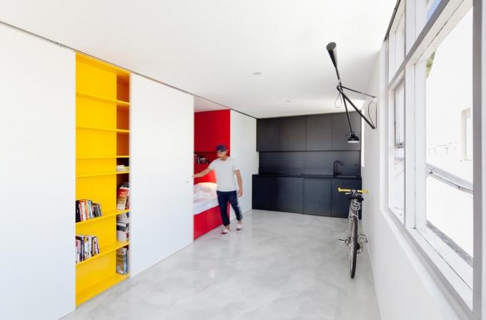 Studio 27 m² med ett sovrum, ett badrum och kök i ett skåp