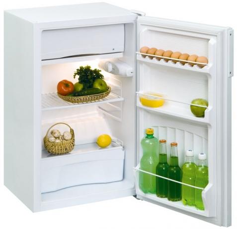 Ett litet kylskåp kan räcka för en eller två personer.
