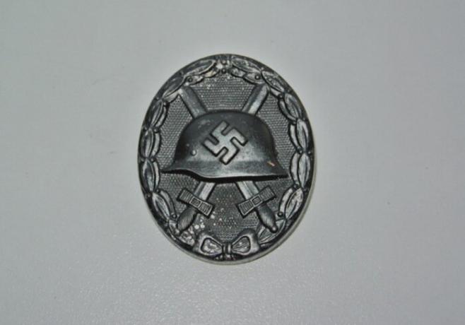 Wound Badge Nazitysklands tredje graden. Andra graden - silver. Först - guld. / Foto: forum.guns.ru. 