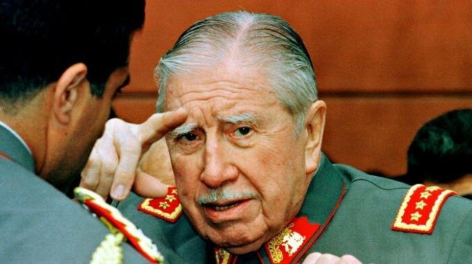 Pinochet har äventyrats av KGB.