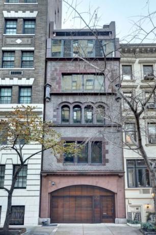 Fasaden på huset i New Yorks Upper East Side.