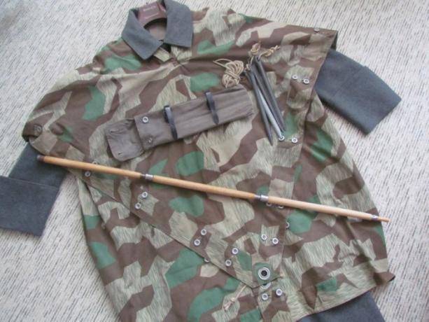 Tyskarna hade kamouflage mantel. | Foto: reibert.info.