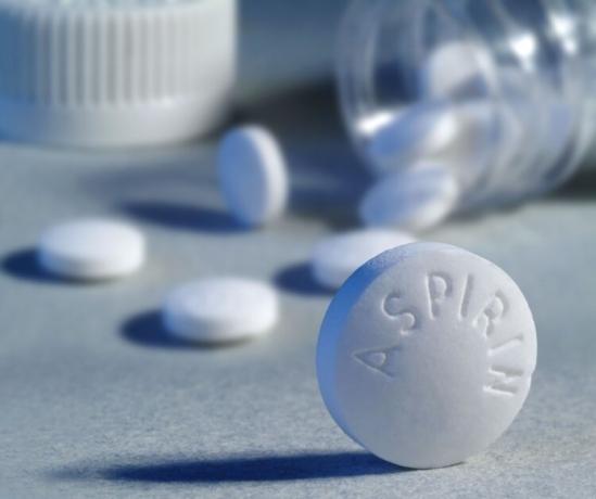Aspirin klarar kalkavlagringar i vattenkokaren med en smäll!