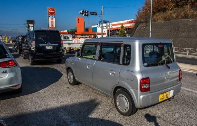 Japanska föredrar små bilar.