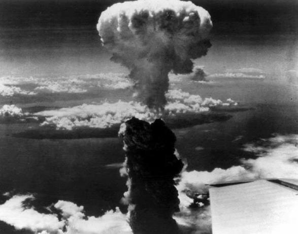 Atombomben över Nagasaki.